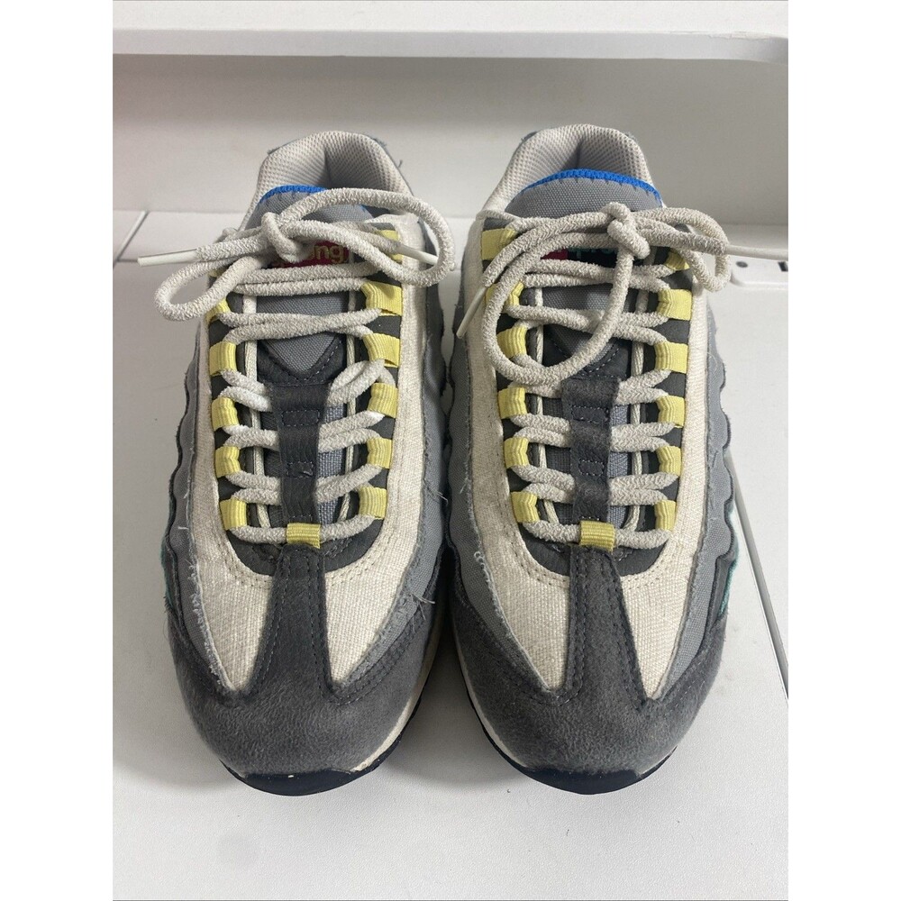 Nike Air Max 95 SE Recraft Air Sprung DN4371-001 Grey Size 6.5Y   24.5 Cm